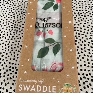 Baby Swaddle Bamboo Cotton Nursing 47"x47" Floral Hot Pink Roses